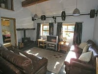 Bryn Dowsi Holiday Cottages 789722 Image 0