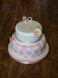 Cakes by Jenny Louise 784625 Image 0