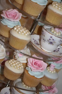 Candy Stripes Cupcakes York 784048 Image 0