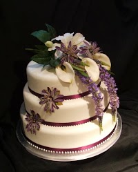 Cullens Cake Company 786091 Image 0