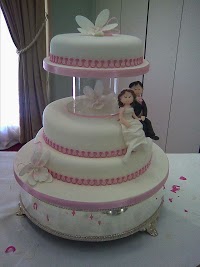 Icing on the Cake(Wedding cakes,birthday cakes, christening cakes and cupcakes) 785394 Image 0