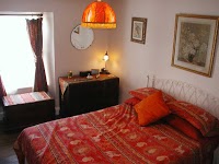 The Square Holiday Cottage 782970 Image 0