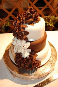 Elite Cakes and Buffets 784073 Image 0